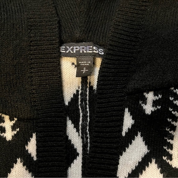 Express Hooded Boxy Oversized Sweater Poncho - Size Small - Color Black & White - Picture 7 of 7